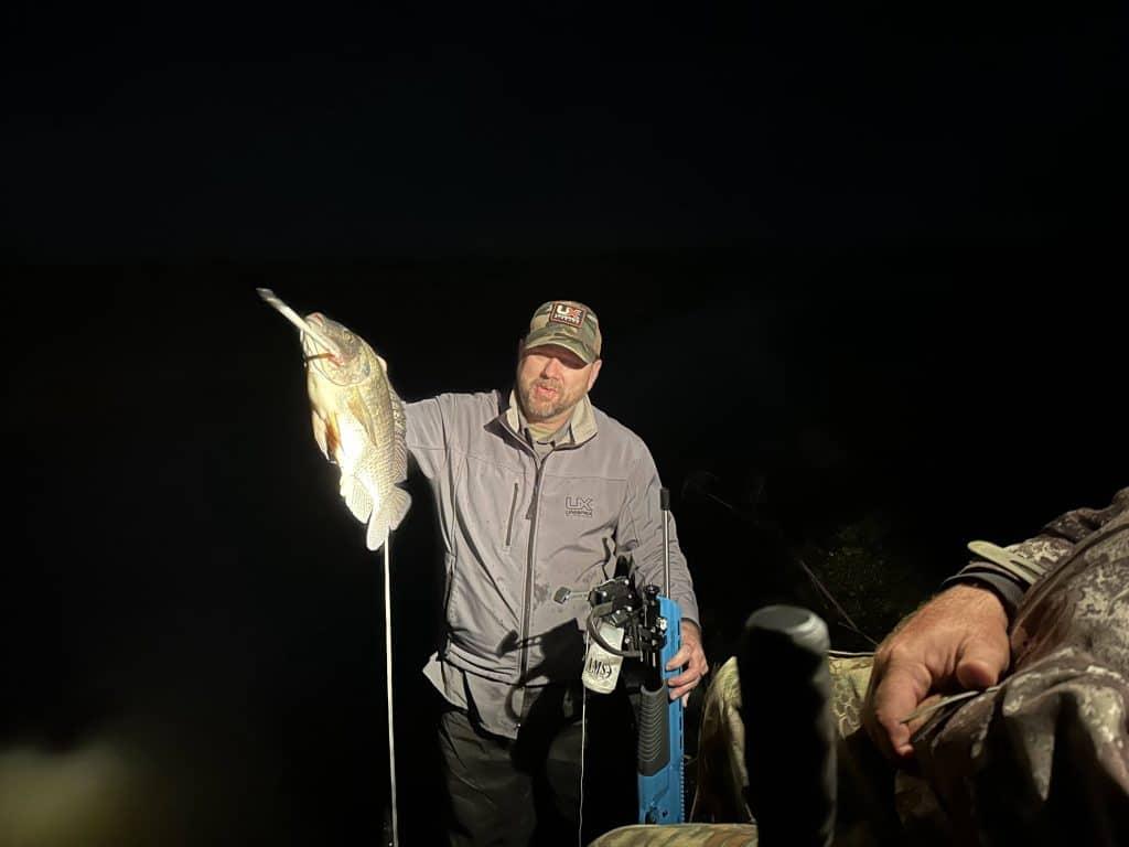 bowfishing with umarex airjavelin fishr